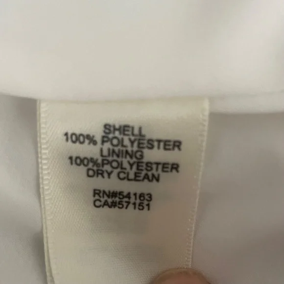 Eliza J Pleated long skirt in Navy Dot Size 4 - Picture 4 of 10